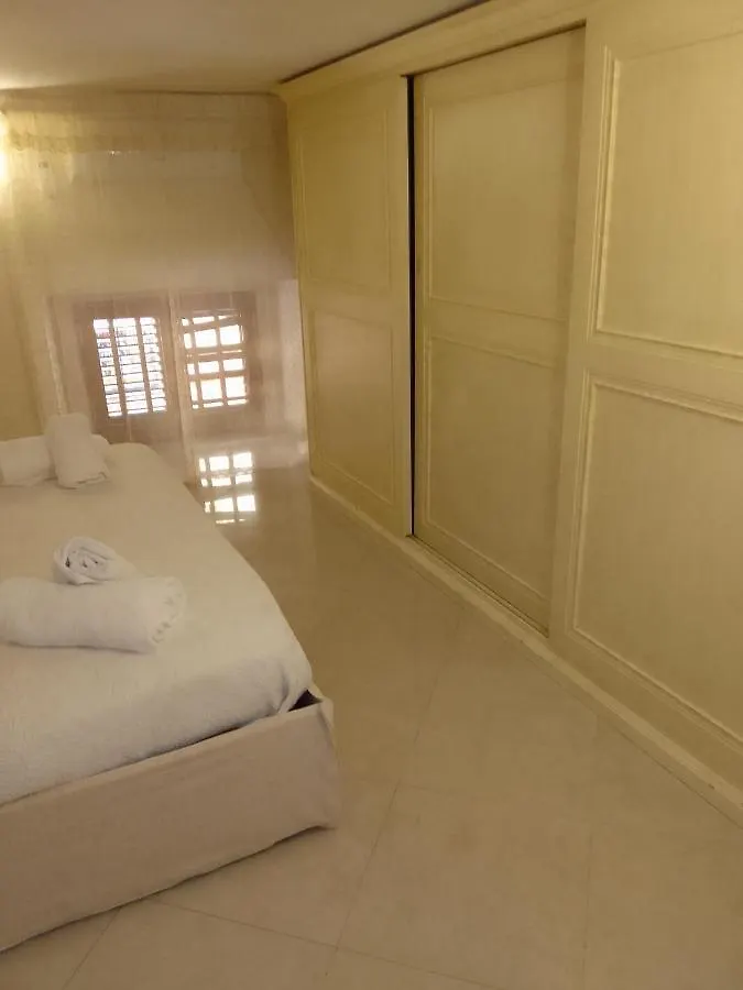 Appartement Hous'Mery Napels